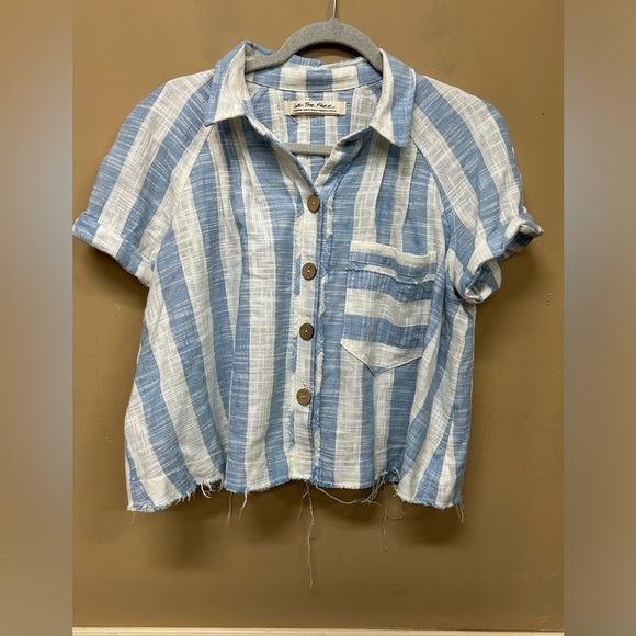 Free People We The Free Away At Sea Striped Linen Blend Button Crop Top Size M - Picture 1 of 6